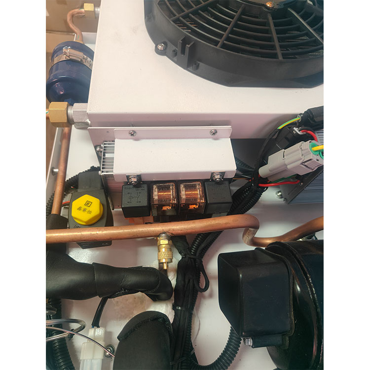 Rooftop 12V 24V AC 0 -18 Degre - Food & Snacks Pdf recension och pris